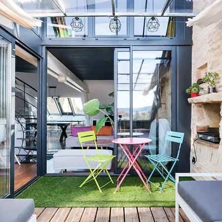 Triplex De Charme : Terrasse/vue Panoramique * Beaune (Cote d'Or)