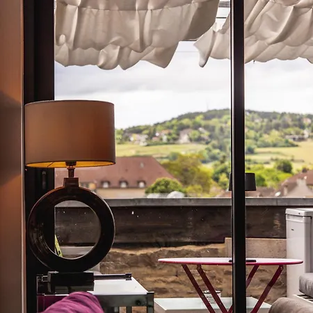 Triplex De Charme : Terrasse/vue Panoramique * Beaune (Cote d'Or)