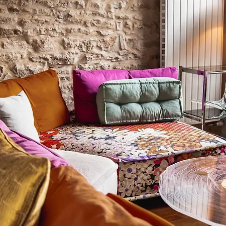 Triplex De Charme : Terrasse/vue Panoramique Beaune (Cote d'Or)