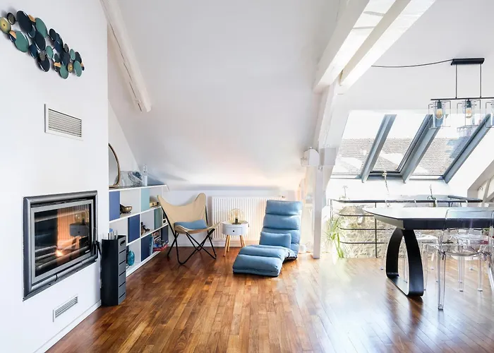 Triplex De Charme : Terrasse/vue Panoramique Beaune (Cote d'Or)