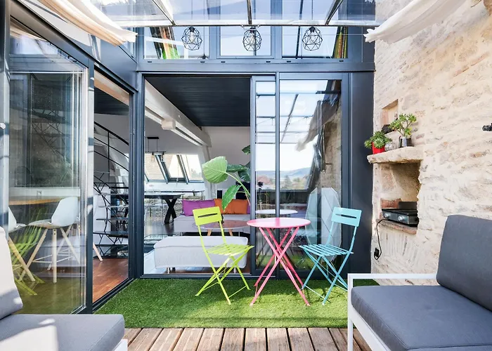 Triplex De Charme : Terrasse/vue Panoramique * Beaune (Cote d'Or)