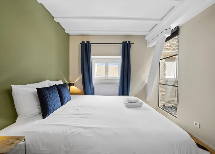 Triplex De Charme : Terrasse/vue Panoramique Beaune (Cote d'Or)